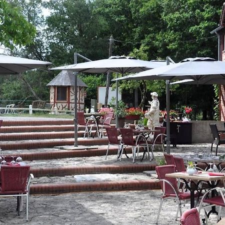 Hotel - Restaurant Le Moulin De Villiers Nouan-le-Fuzelier 외부 사진
