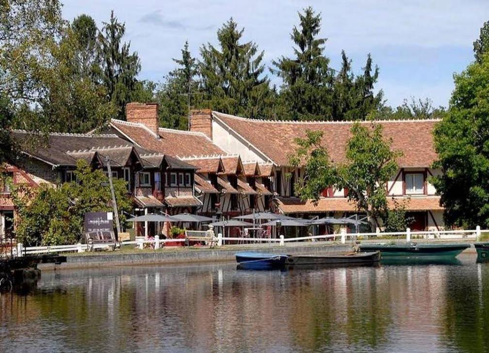 Hotel - Restaurant Le Moulin De Villiers Nouan-le-Fuzelier 외부 사진