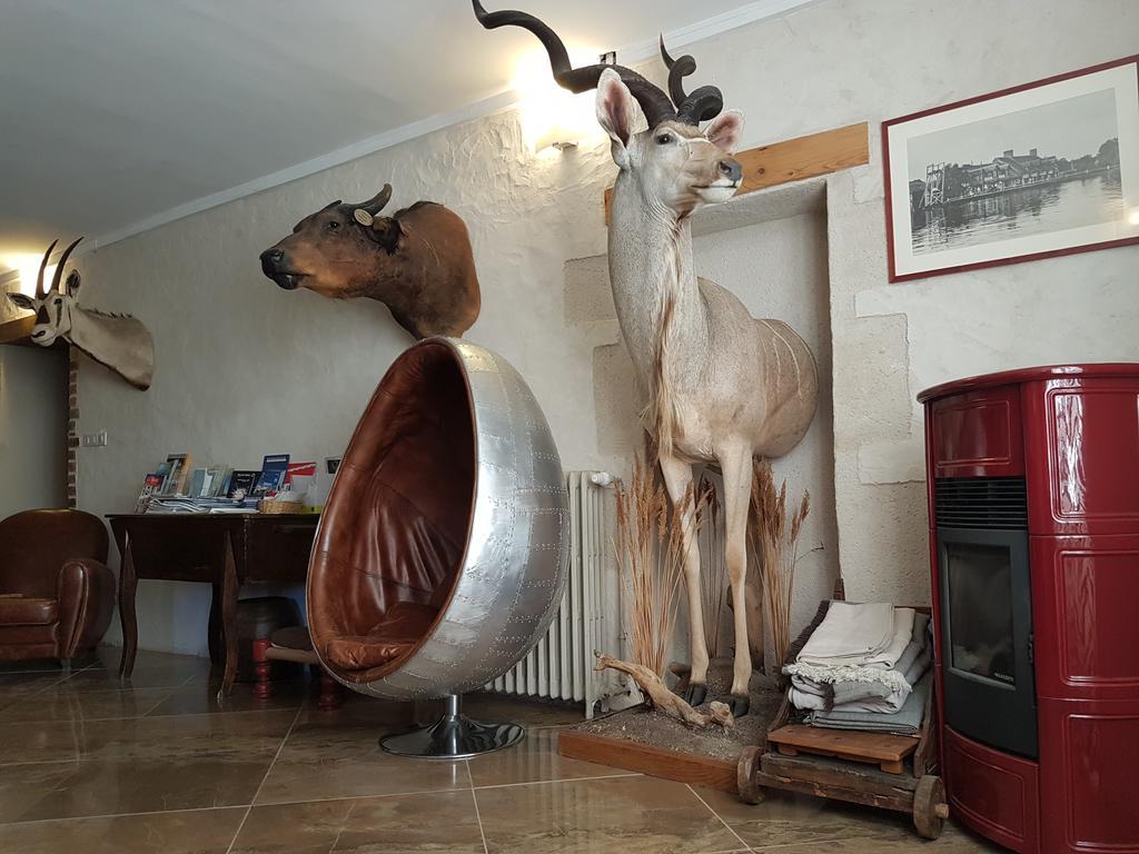Hotel - Restaurant Le Moulin De Villiers Nouan-le-Fuzelier 외부 사진