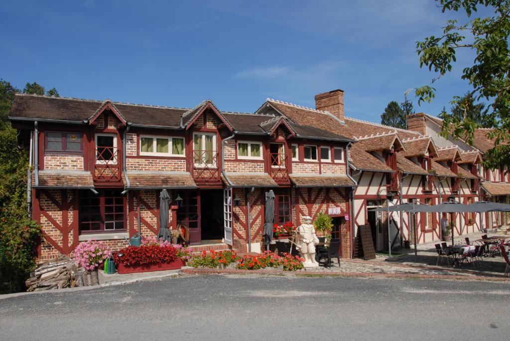 Hotel - Restaurant Le Moulin De Villiers Nouan-le-Fuzelier 외부 사진