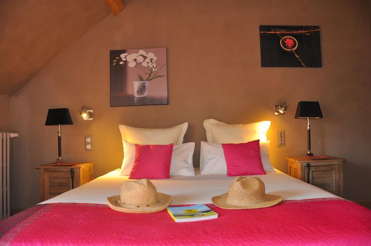 Hotel - Restaurant Le Moulin De Villiers Nouan-le-Fuzelier 외부 사진